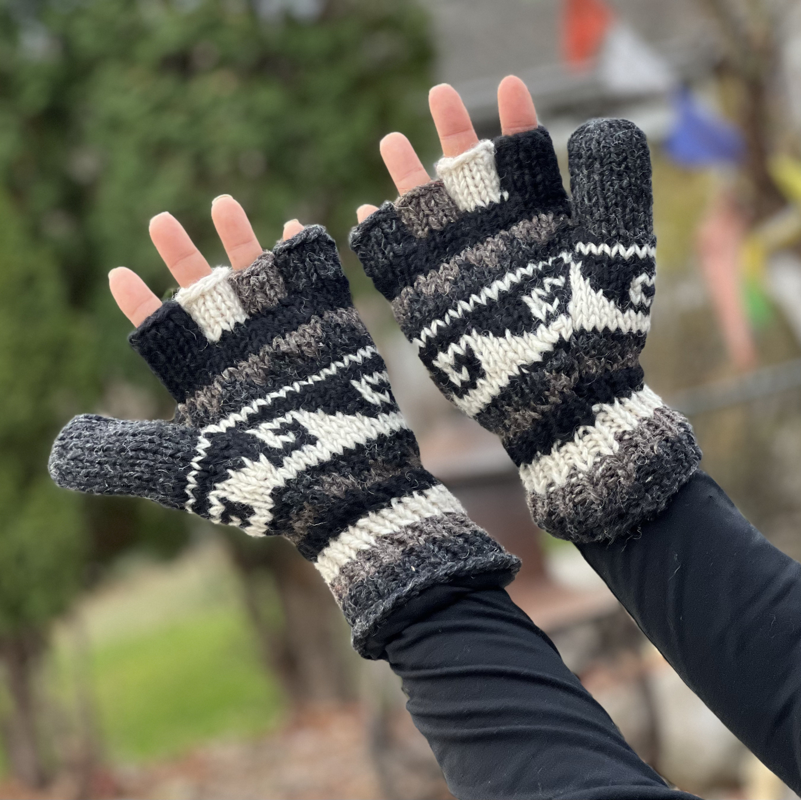 100% Wool Unisex Hand Knit Convertible Mitten, Winter Gloves