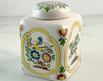 Handgeschilderde polychrome kleine workum doos met deksel, snuisterij