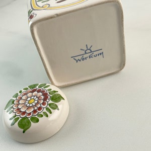 Hand Painted Polychrome Small Workum box with lid, trinket 画像 7