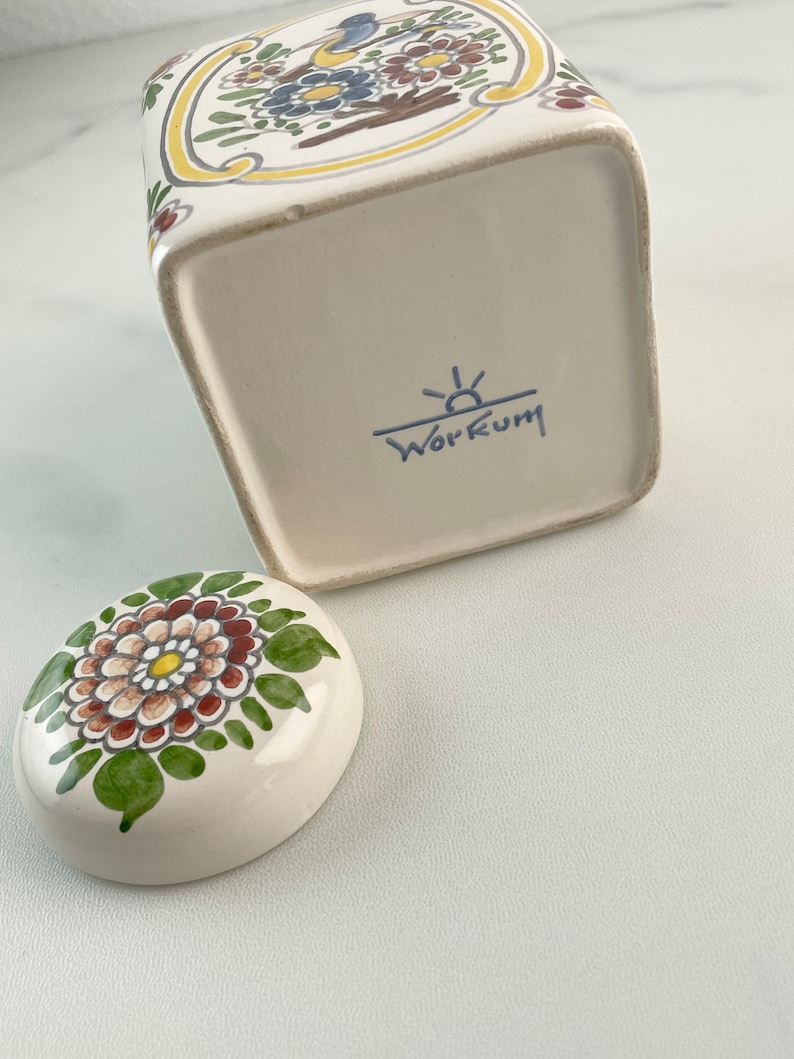 Hand Painted Polychrome Small Workum box with lid, trinket 画像 7
