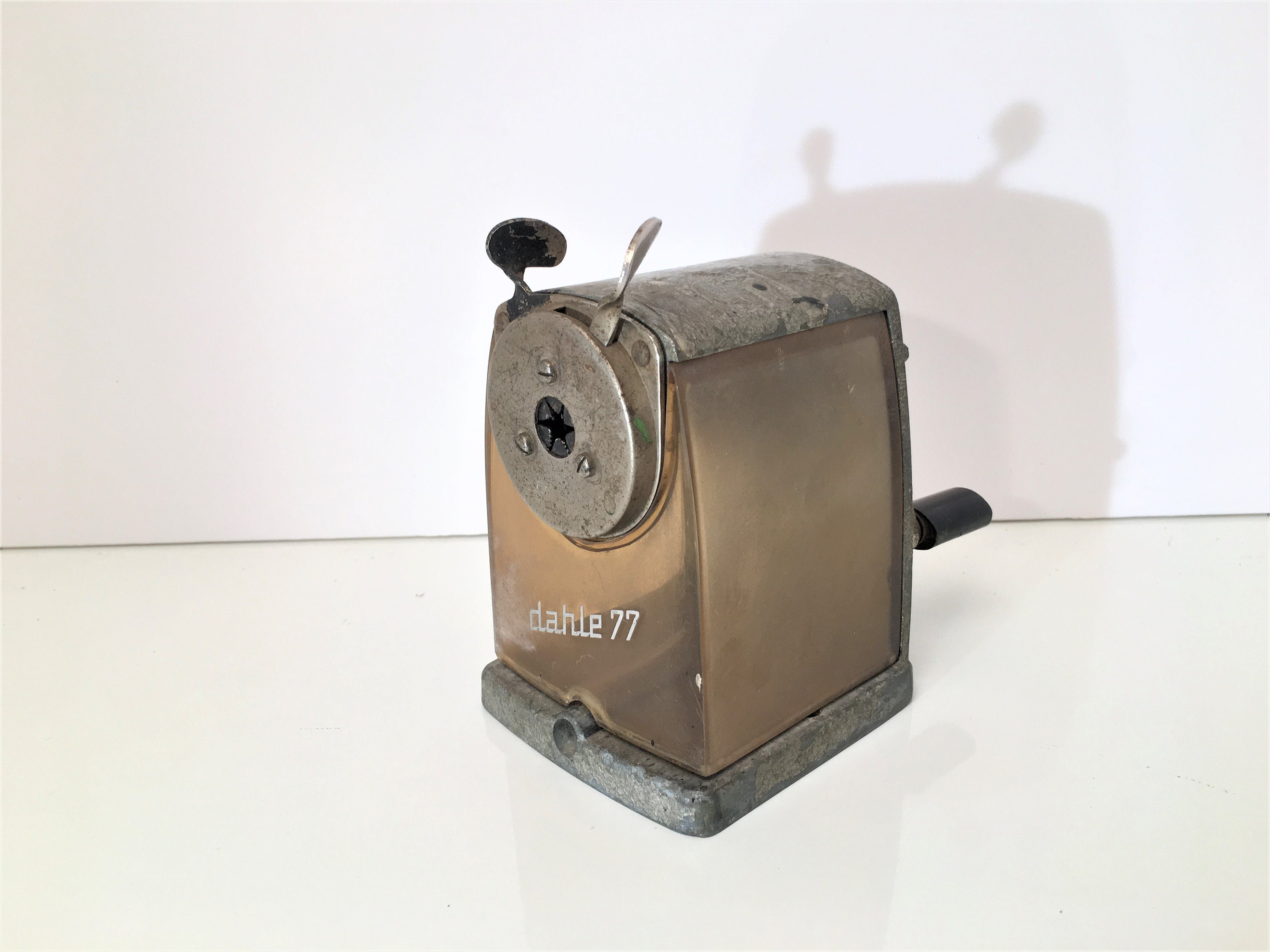 Play me slot machine pencil sharpener