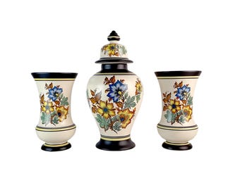 Vintage Gouda Plateel Vases: Dutch Floral Pottery Set