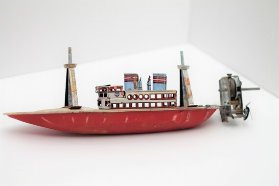 wind up boat