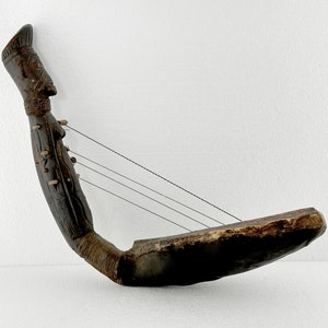 Vintage African Bow Harp: Mangbetu Kundi Figural Instrument