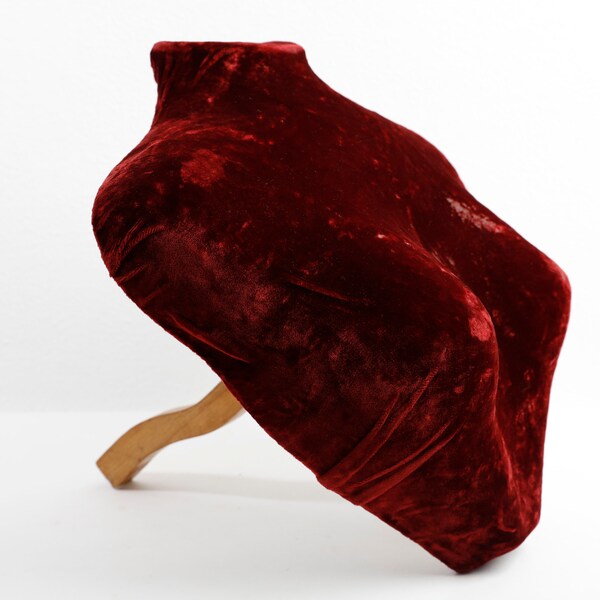 Rare velvet bust by Stockman Paris, shop jewellery stand