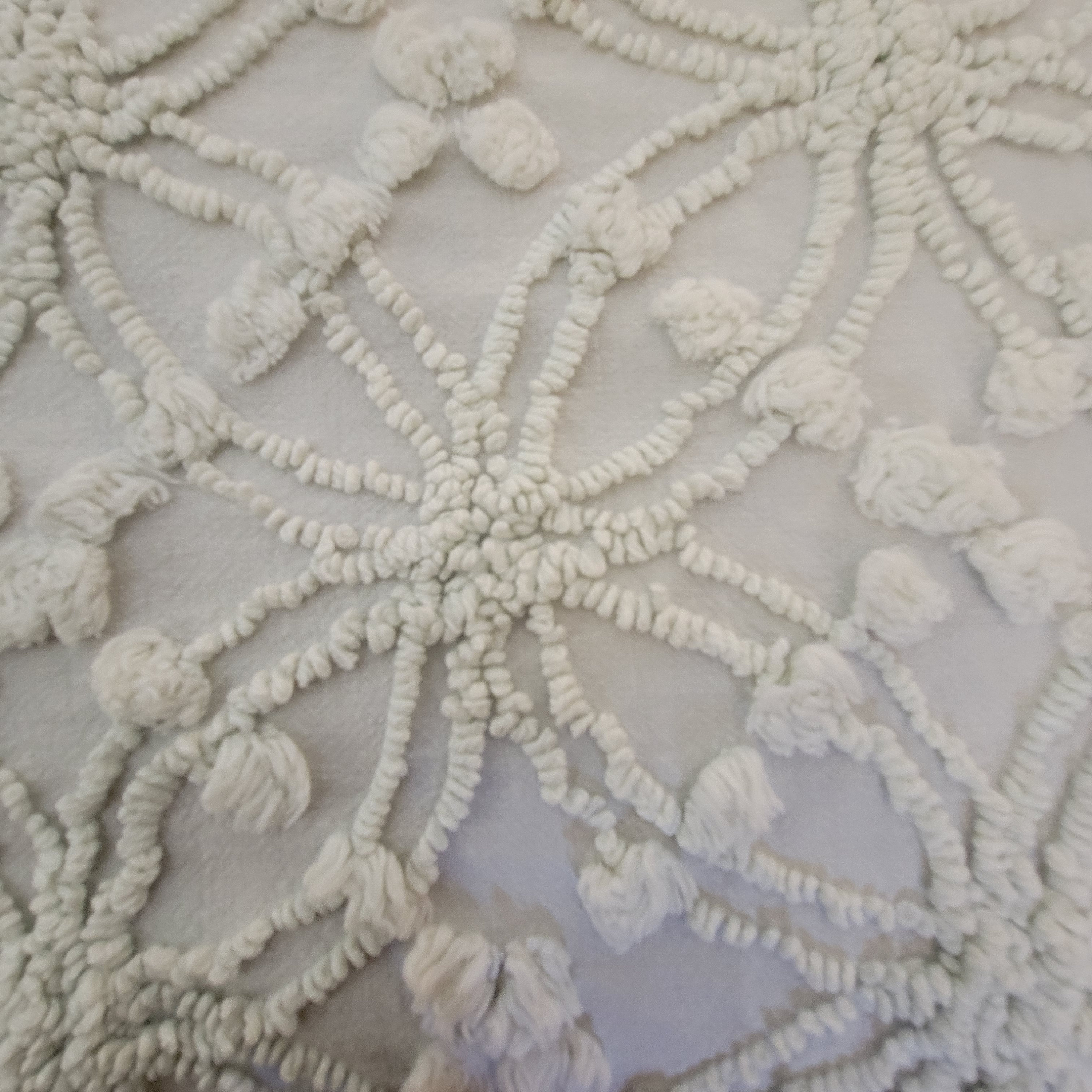 Vintage 50s Cabin Crafts Needle Tuft Original Hobnail Chenille Pale