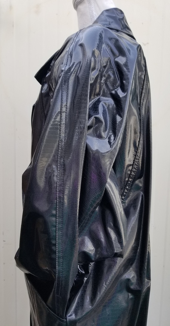 Vintage 70s Kenn Sporn Wippette Black Vinyl Snakeskin Rain Coat