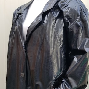 Vintage 70s Kenn Sporn Wippette Black Vinyl Snakeskin Rain Coat Trench Zebra Lining