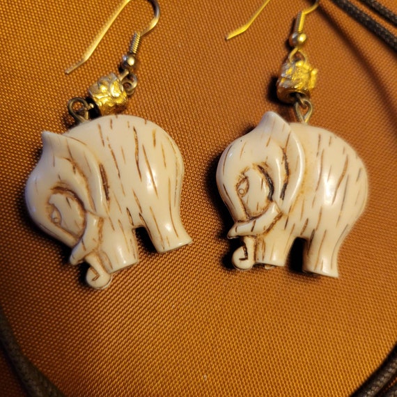 Vintage Safari Elephants 2 Pcs, Necklace W/beaded Ceramic 
