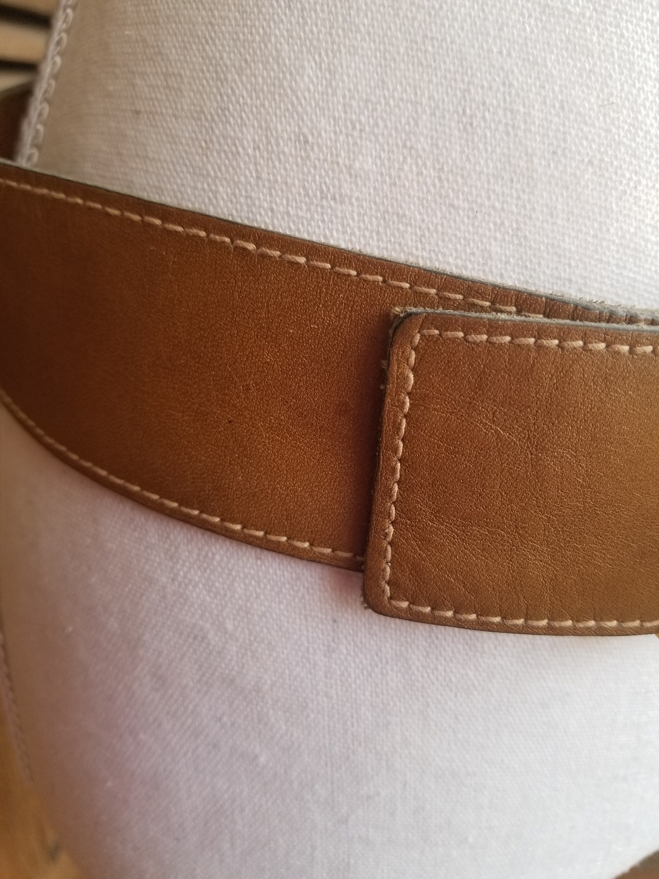 Anne Klein Vintage Brown Leather Belt, Paisley Etched Buckle  display picture 2