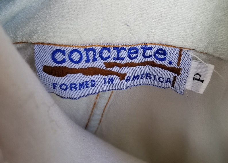 80s Tencel Button-Down Shirt, Light Blue with Mustard Stitch, Womens Large image 4
