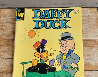 Vintage Daffy Duck Comic Book.