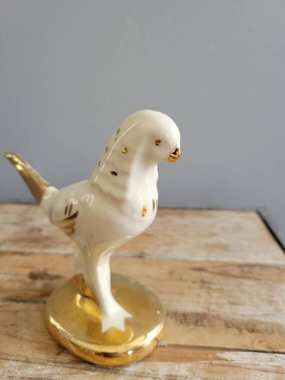 ヴィンテージの白い鳥の置物。古い白と金の鳥の像。 - Etsy 日本