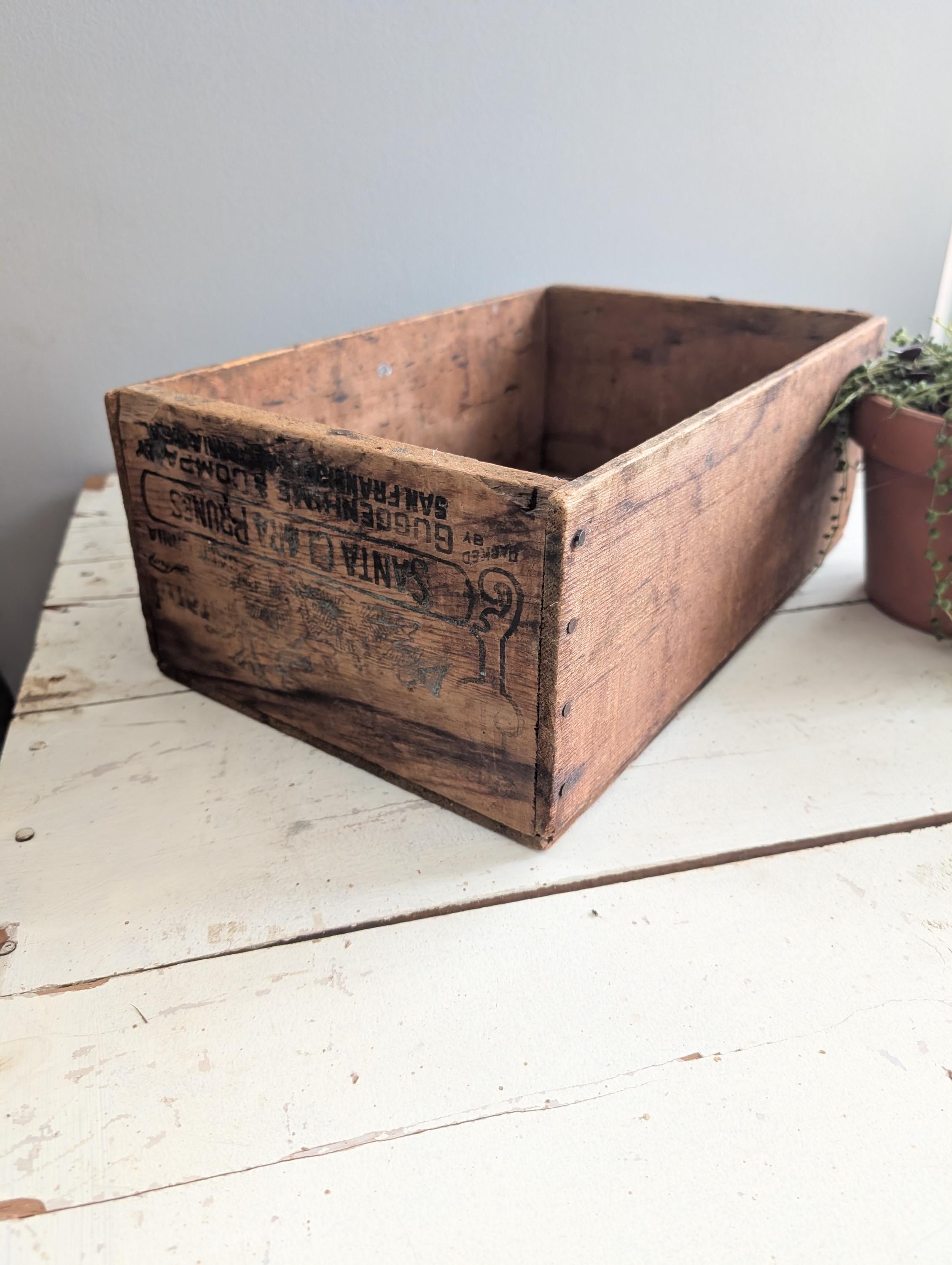 SANTA CLARA 1830 木製パイプボックス Vintage Wooden Santa Clara Prunes Box. Old Wooden Packing Box. - Etsy