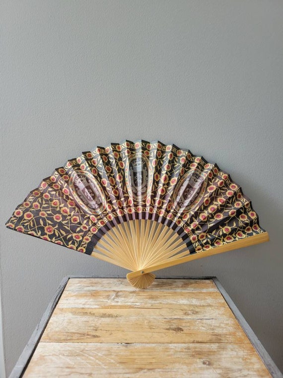 chinese paper fan vintage Gem