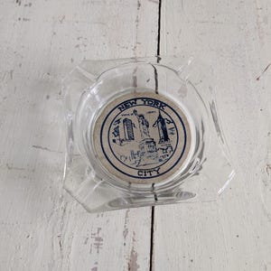 Vintage New York City Ashtray. Old Memorabilia Ashtray