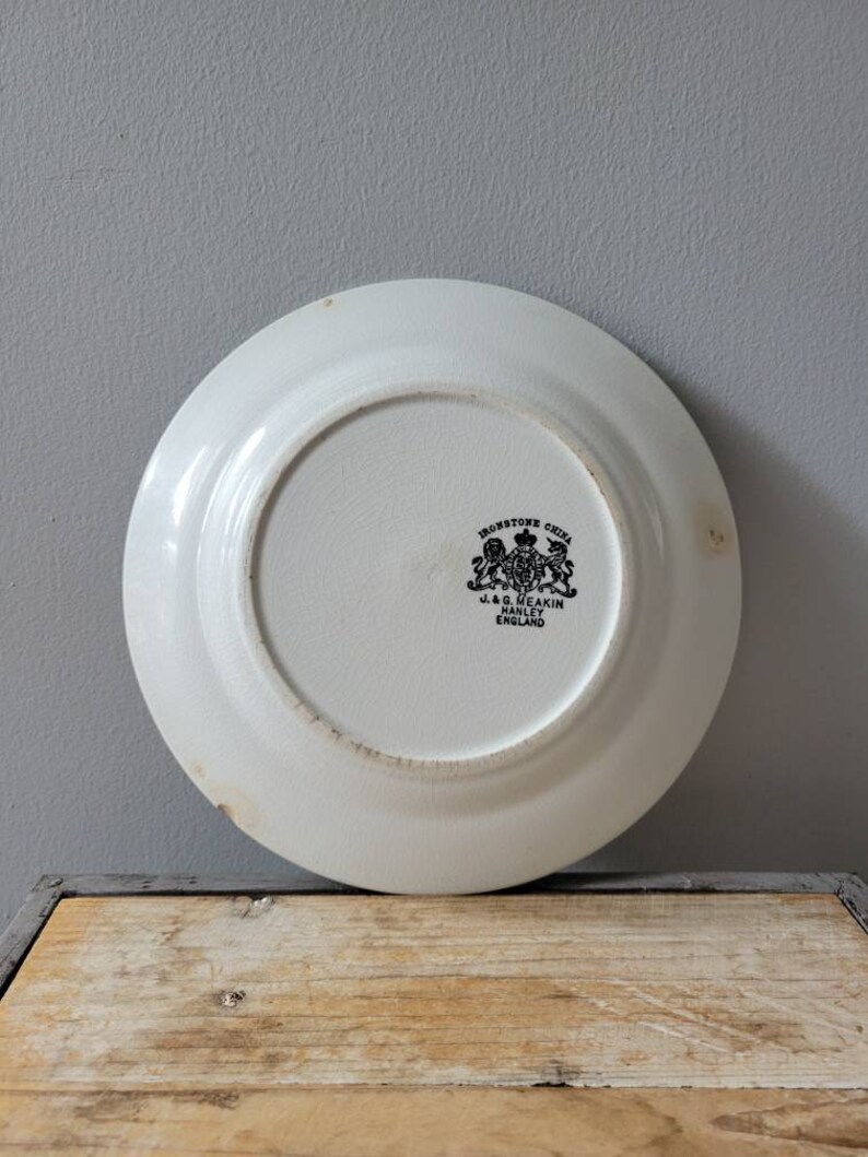Old Stained Crazing Ironstone Plate Antique Ironstone Dishes. Vintage J /& G Meakin Hanley England White Ironstone Plate