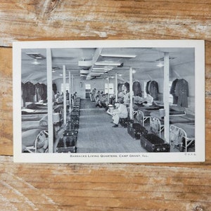 Vintage Barracks Living Quarters, Camp Grant Illinois Post Card. Oude Wereldoorlog 2 Memorabilia