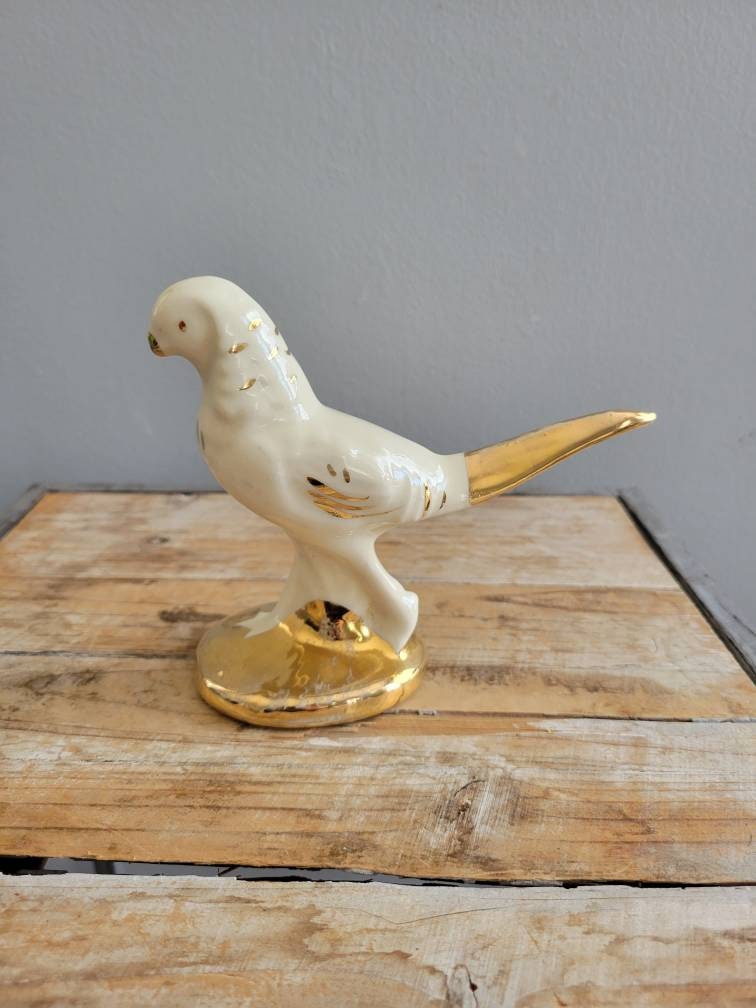 ヴィンテージの白い鳥の置物。古い白と金の鳥の像。 - Etsy 日本
