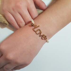 Liebe Perle Armband Liebe Armband Perlenarmband Liebe Zeichen Geschenk für Mama Muttertag Geschenk Mama Geschenk Idee Gold Armband Geschenk für Sie