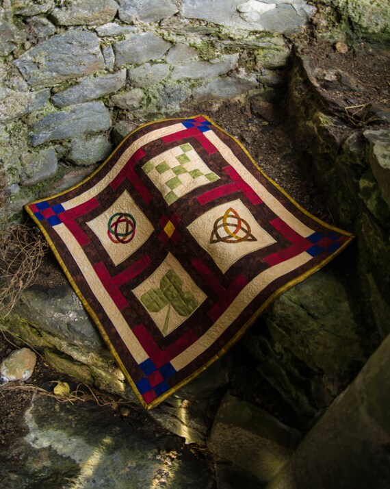 Irish quilted wallhanging or decorative piece to sew Celtic Elements