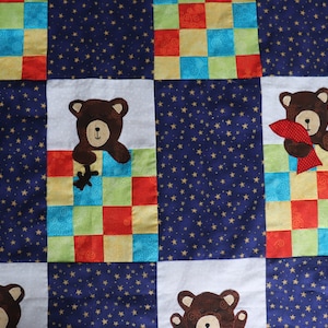 Teddy's in the bed quilt, baby quilt pattern, baby quilt applique and scrap pattern.