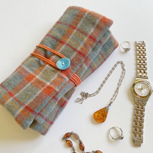 Travel jewelry roll bag, wool pouch organizer for mom, handmade travel gifts