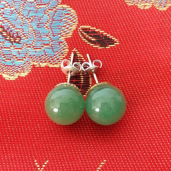 Vintage Sterling Silver Natural Genuine Green Jade Ball Stud Earrings
