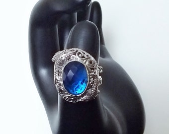 Caribbean Quartz Sterling Silver Fish Ring, Size 7, Blue Gemstone Ring, Quartz Cocktail Ring