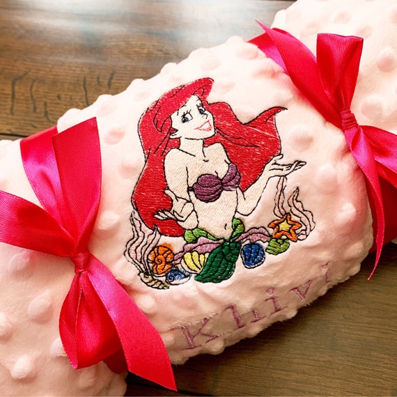 Ariel blanket hotsell