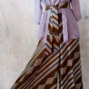Javanese culotte and kebaya suit/javanese traditional blouse/kebaya shirt with handstamp batik culotte/Indonesian traditional clothes