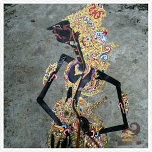 Fine quality Shadow puppets Kresna character/Javanese shadow puppets/Indonesian shadow puppets/fine quality javanese shadow puppets