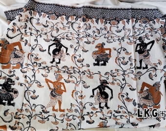 Wayang batik sarong/Indonesian batik fabric/beautiful wayang batik fabric for sewing,decoration,gift,collection,table cloth