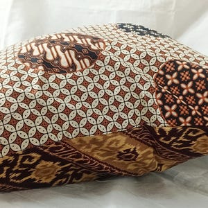 Batik Pillow Cover/ 50 cm x 50 cm/ 20&quot; X 20 &quot;/Indonesian Batik Pillow case/ Sofa pillow cover