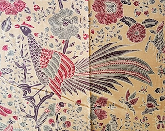 Premium cotton batik fabric/Indonesian batik sarong/batik for gifts,sewing,table cloth,beach wrap,craft,souvenir/javanese batik