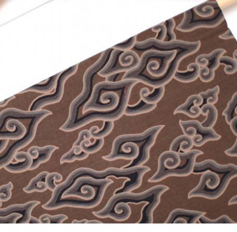 Good quality Indonesia batik fabric/mega mendung batik pattern/classic pattern batik fabric/batik sarong image 2