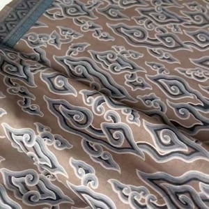 Good quality Indonesia batik fabric/mega mendung batik pattern/classic pattern batik fabric/batik sarong