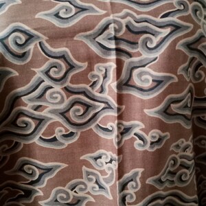 Good quality Indonesia batik fabric/mega mendung batik pattern/classic pattern batik fabric/batik sarong image 9
