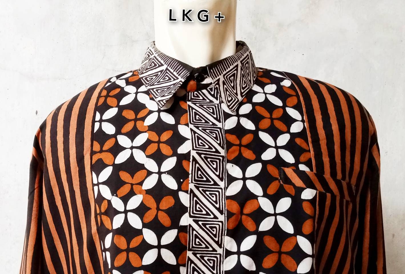 バティックシャツ/Lサイズ/エスニックバティックシャツ/ジャワ