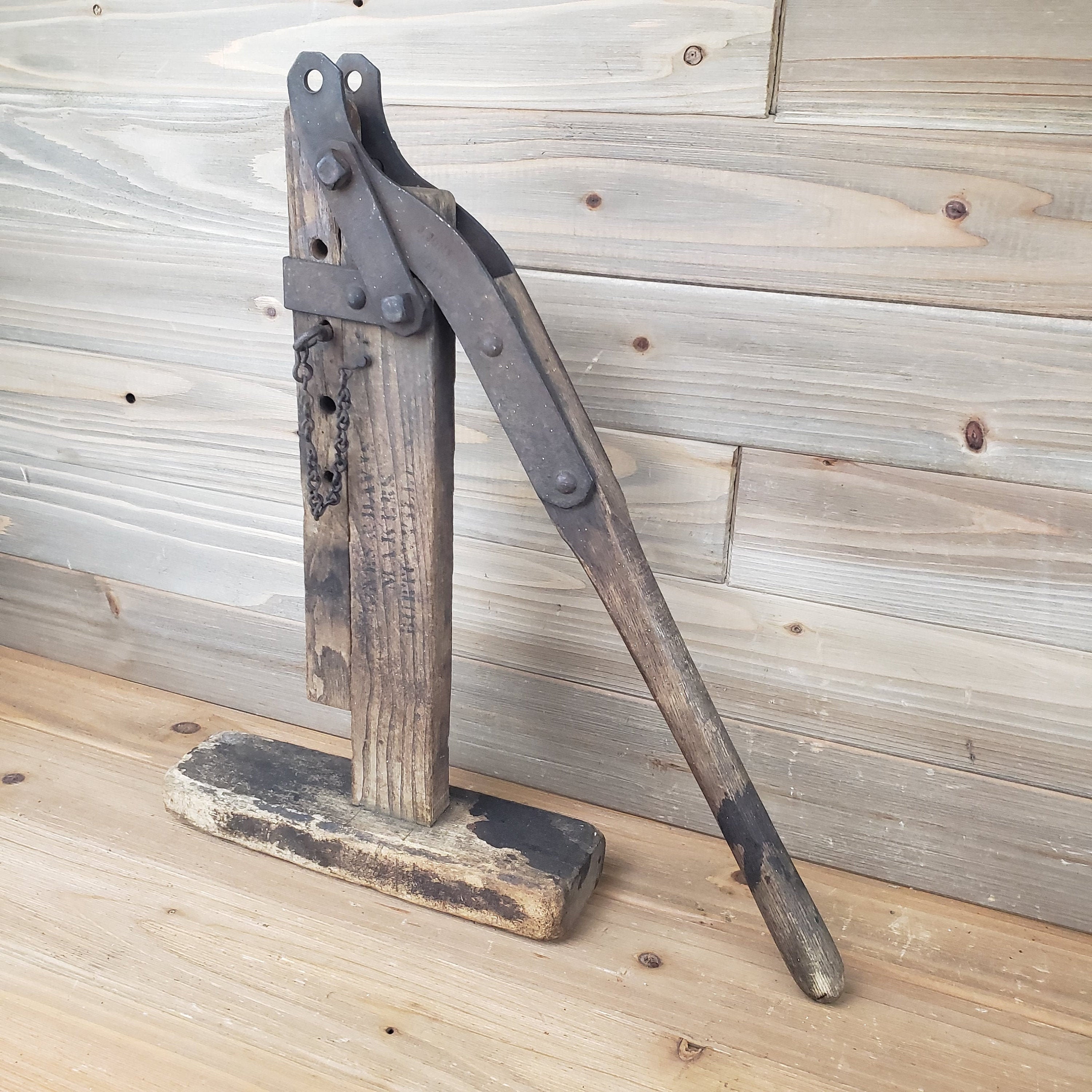 Wagon Jack for sale Only 2 left at 70