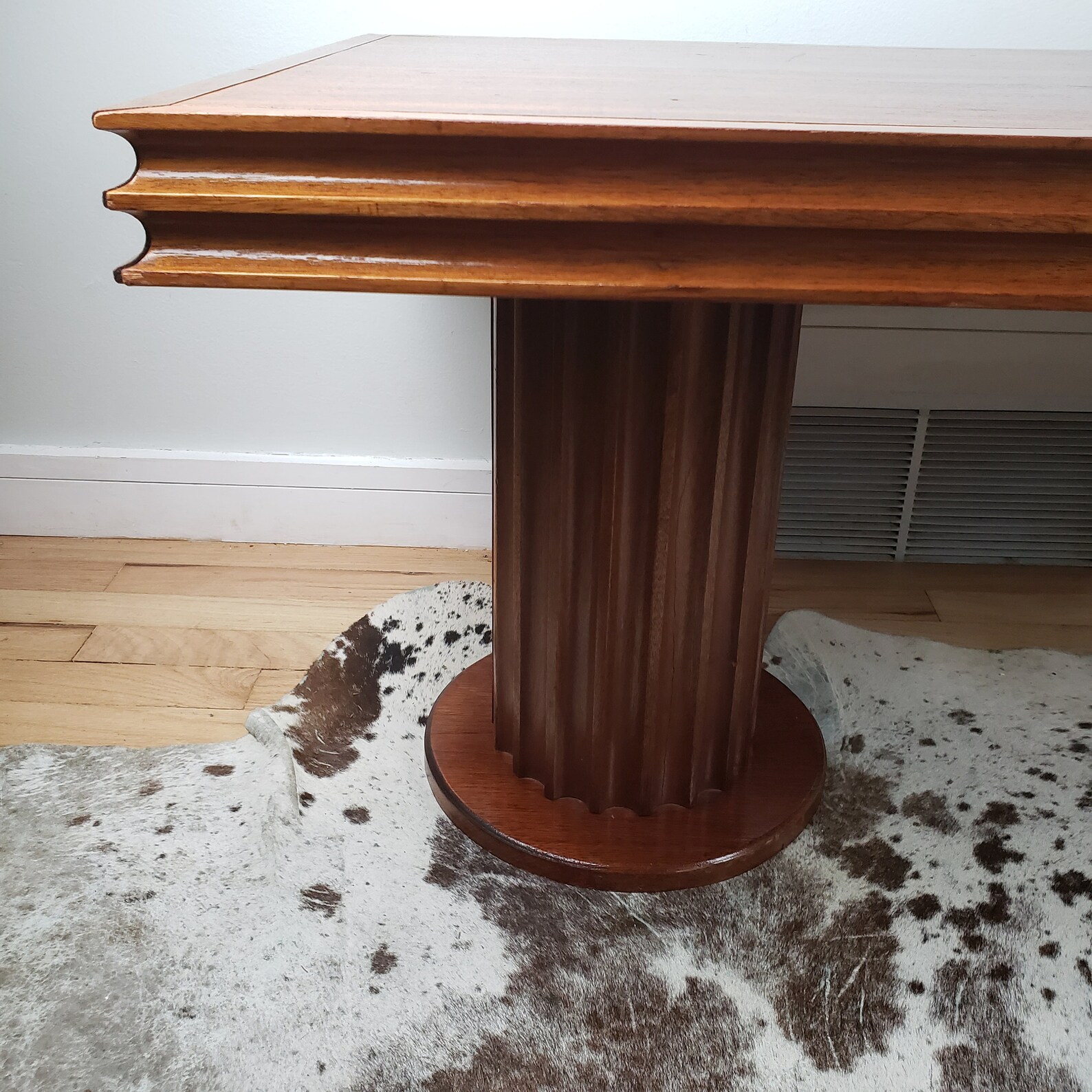 Fluted Column Leg Coffee Table Etsy.de