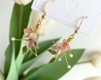 Handmade Hydrangea Flower Earrings,Blossom dangle earrings,Gifts for girl,Bridesmaid gift,For wedding,Kanzashi resin,Mother Gift,Anniversary