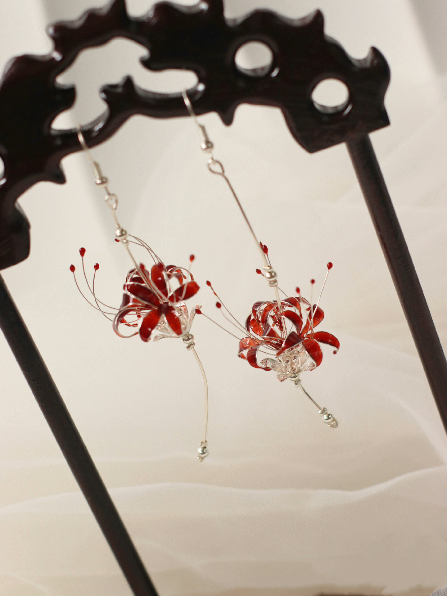 Handmade Japanese Kanzashi Earrings,glass Resin,spider Lily