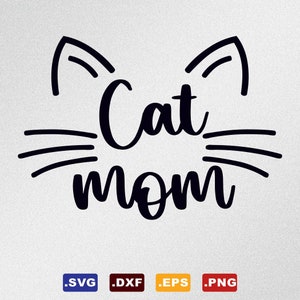Puede incluir: Diseño gráfico en blanco y negro con una silueta de gato con orejas y bigotes. El texto "Cat Mom" está escrito debajo de la silueta del gato.