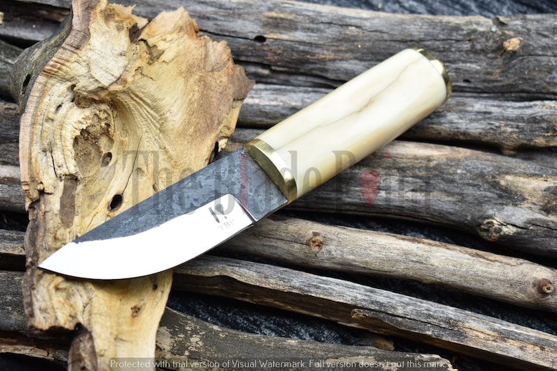Bushcraft knife fro men