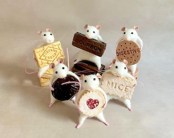 Needle Felted Mouse with Biscuit, Bourbon, Custard Cream, Digestive, Cookie Clay Felt Kitchen Ornament