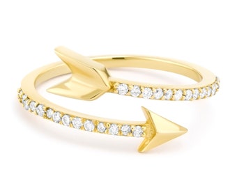 Arrow Lab-Grown Diamond  Ring, Make her feel loved and special more than ever!