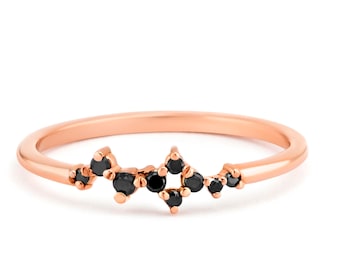 Cluster Ring in 14k Gold