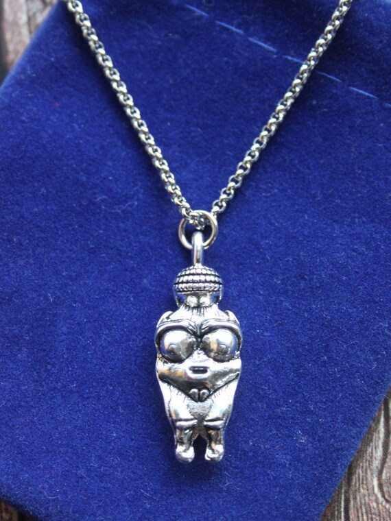Venus of willendorf pendant sale