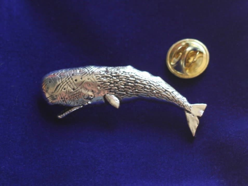 Scrimshaw whale - Etsy 日本